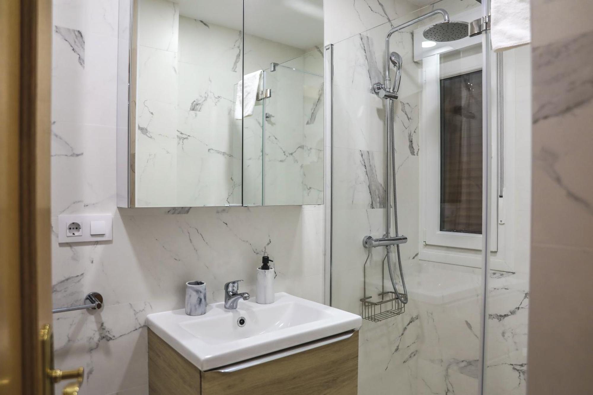Apartamentos Sudestada Логроньо Екстериор снимка